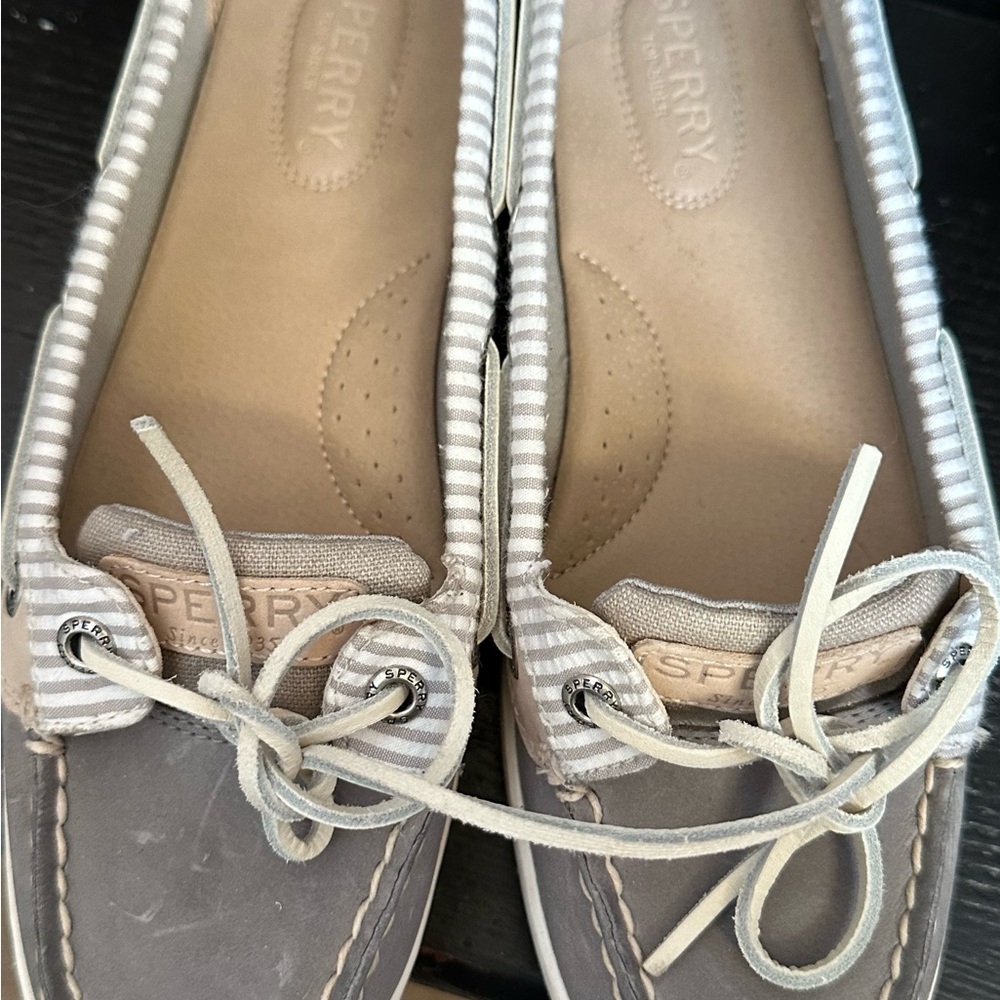 Sperry Women's Striped Gray Loafers